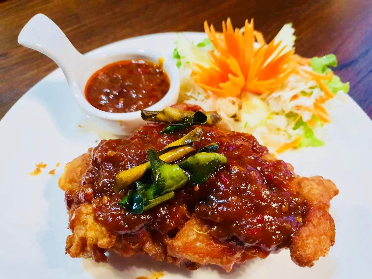 Pingdoi Hualin Boutique Hotel Chiang Mai Zewnętrze zdjęcie